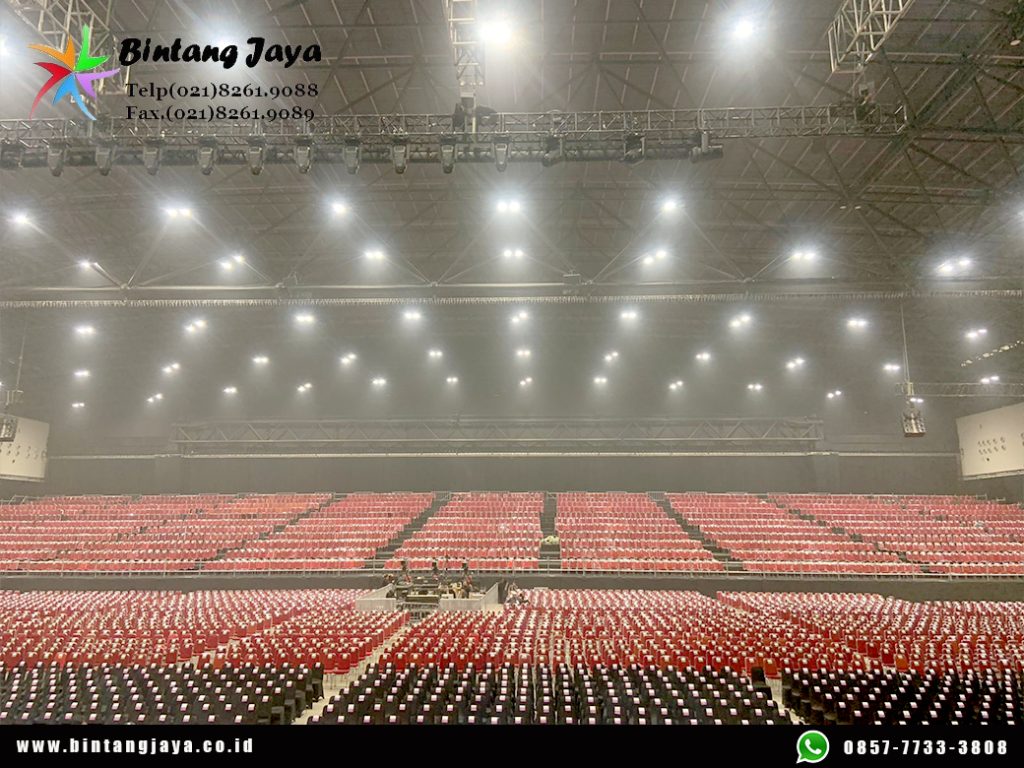 Sewa Kursi Futura Stok Banyak untuk Event Skala Besar