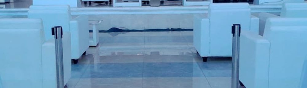 Sewa Sofa, Meja Kaca Vip, Tiang Antrian Jakarta