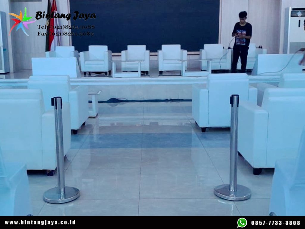 Sewa Sofa, Meja Kaca Vip, Tiang Antrian Jakarta