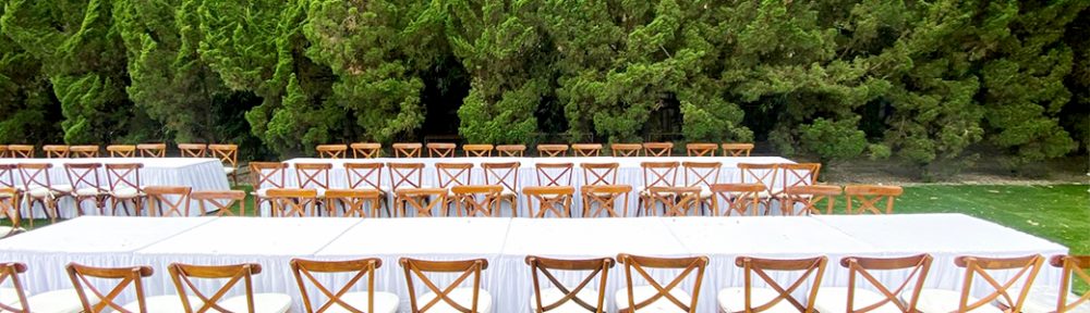 Sewa Kursi Crossback Tambun Selatan Bekasi untuk Wedding Rustic