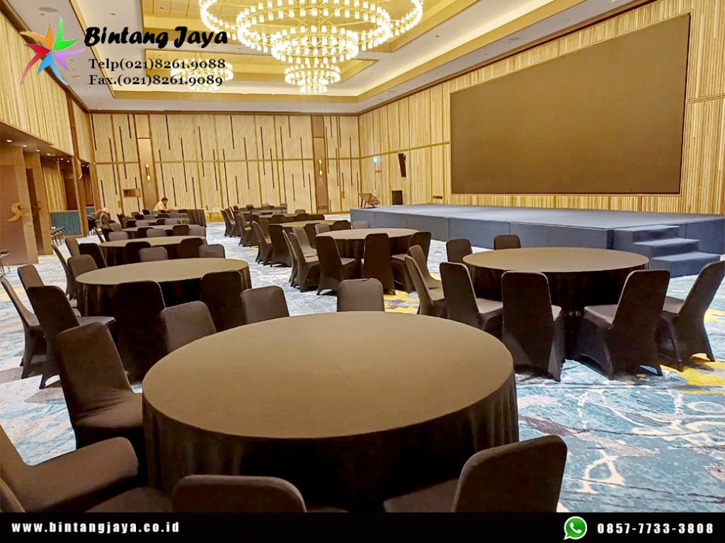 Jasa Sewa Meja Bulat Cover Tebar Hitam dan Kursi Acrylic Bandung untuk Event Premium