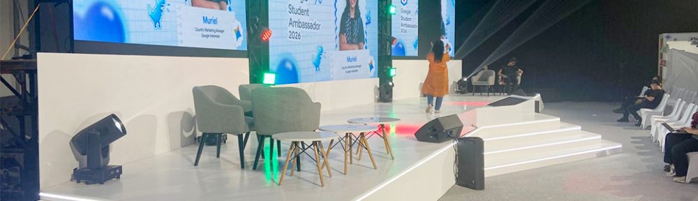 Sewa Sofa Studio, Meja Retro, Kursi, Meja Bar Bean Bag Jakarta untuk Event Stylish