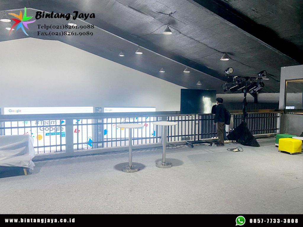 Sewa Sofa Studio, Meja Retro, Kursi, Meja Bar Bean Bag Jakarta untuk Event Stylish