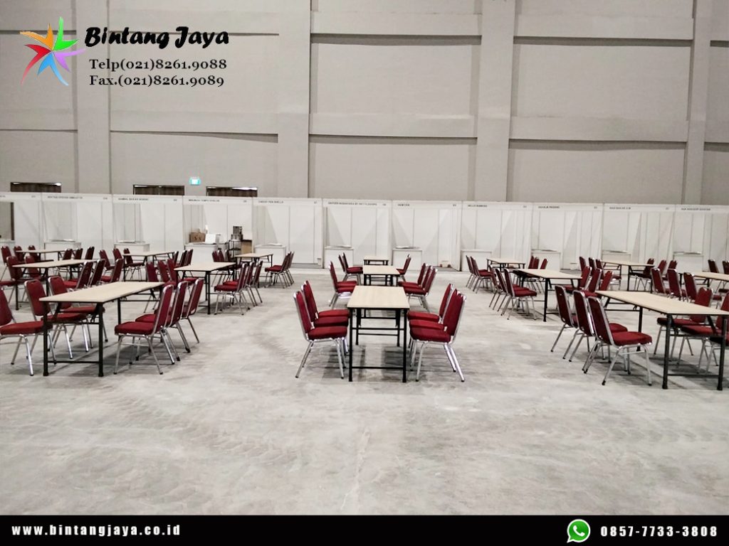 Sewa Kursi dan Meja Kotak HPL Area PIK 2 untuk Berbagai Event