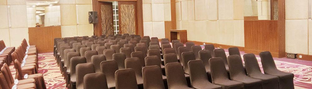 Sewa Kursi Event Type Stainless Cover Hitam Jakarta untuk Berbagai Acara