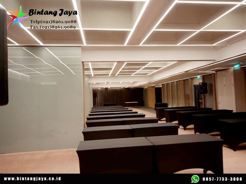 Rental Meja Kotak Taplak Ketat Hitam Event Menara Tendean Jakarta