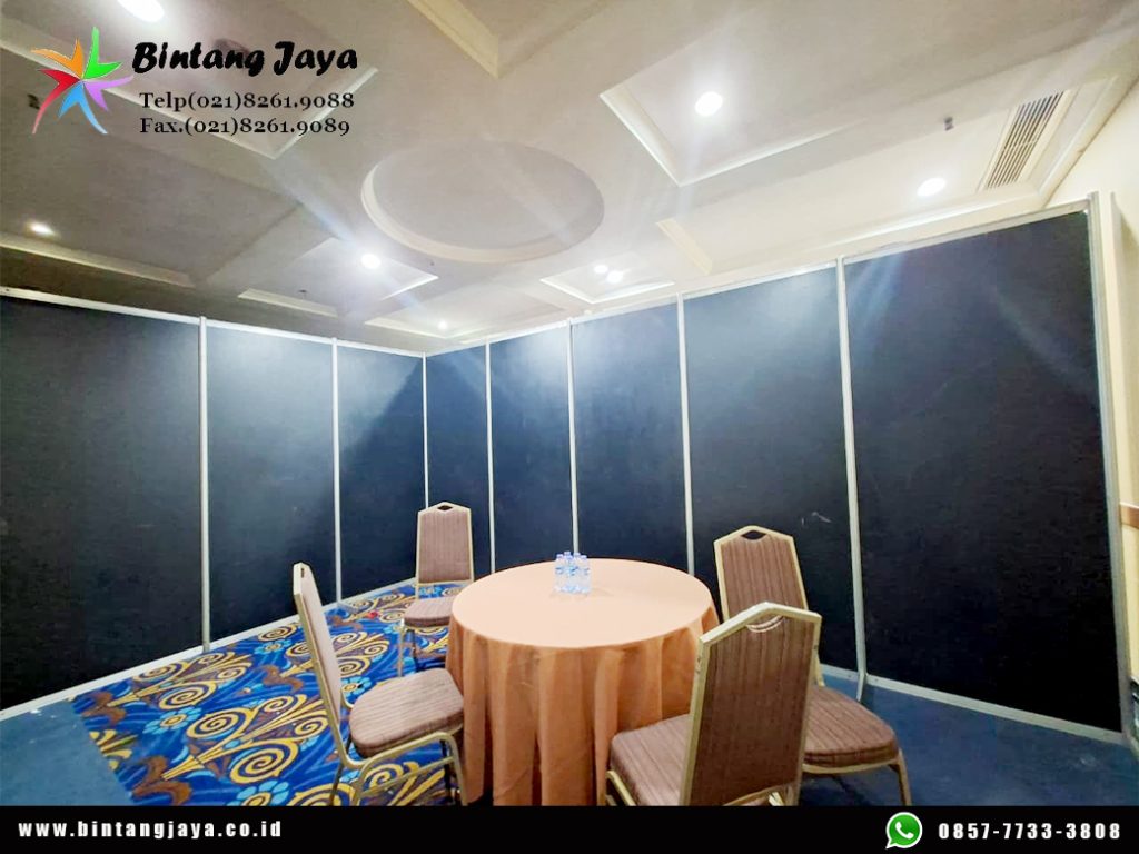 Sewa Tenda Roder, Toilet Portable, Partisi Booth Area Tangerang untuk Event yang Lebih Profesional