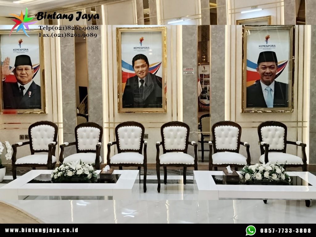 Sewa New Arm Chairs VIP Jakarta untuk Lounge, Talkshow, dan Corporate Event Premium