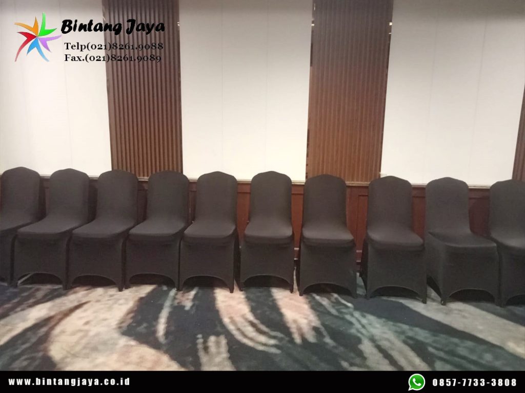 Jasa Sewa Cover Kursi Raja Jakarta untuk Tampilan Acara yang Mewah dan Elegan