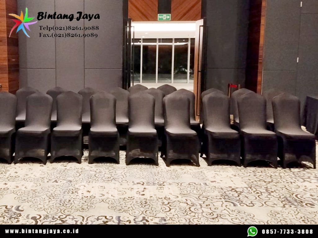 Sewa Cover Hitam Ketat Kursi Raja Jakarta untuk Tampilan VIP yang Elegan dan Profesional