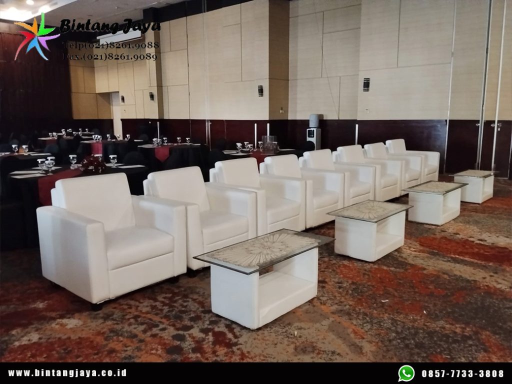 Sewa Sofa Putih Jakarta 085777333808