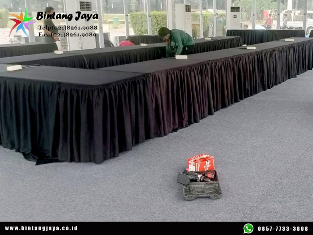 Sewa Sarung Kursi, Taplak Meja Hitam Event Tower Monas Jakarta