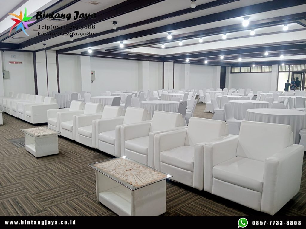 Sewa Kursi Sofa Putih Meja VIP Kaca Karawang 087885377555