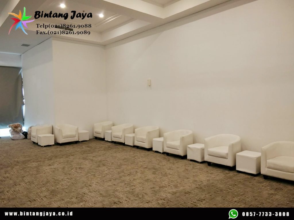 Rental Sofa Oval Single Putih Bandung 087885377555