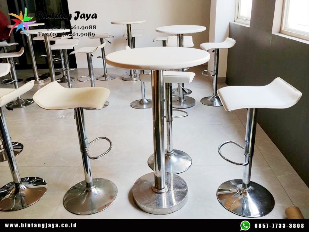 Sewa Set Meja Dan Kursi Barstool Putih Jakarta 085777333808