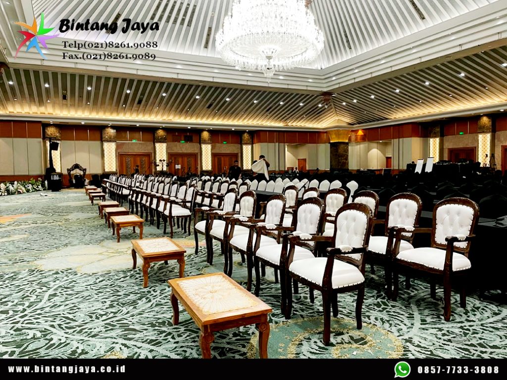 Rental Arm Chairs VIP Jakarta 087885377555 untuk Seating Eksklusif di Berbagai Event