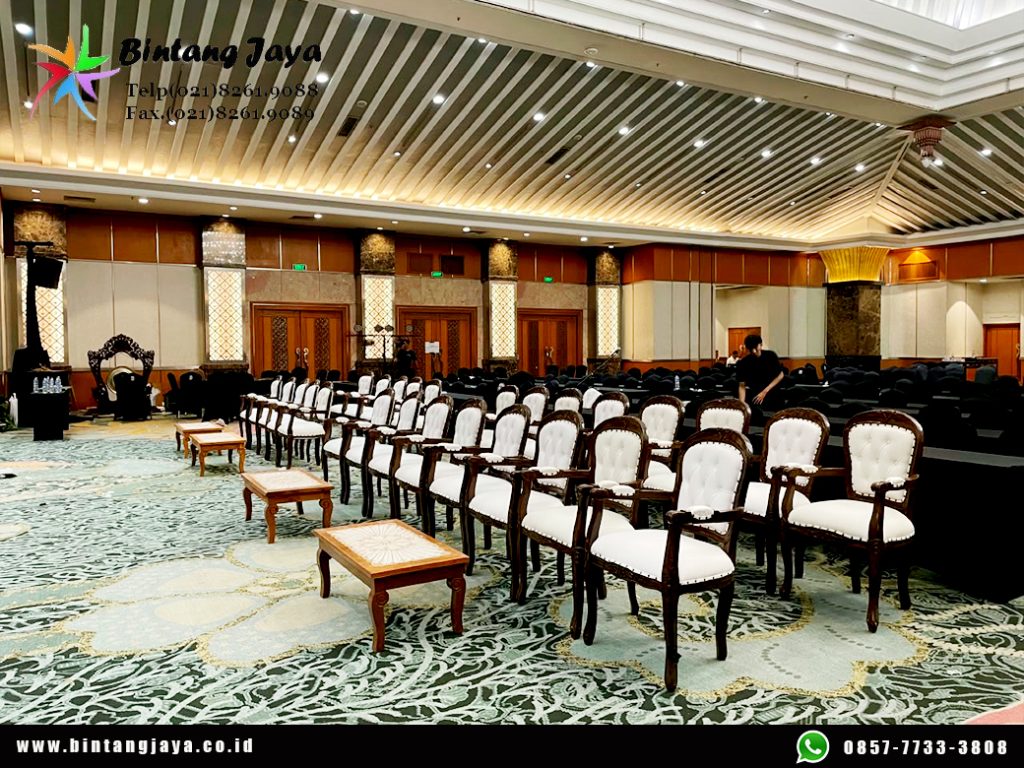 Rental Arm Chairs VIP Jakarta 087885377555 untuk Seating Eksklusif di Berbagai Event